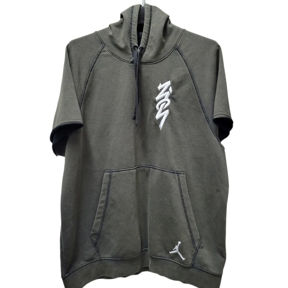 Nike Air Jordan Zion Short-Sleeve Hoodie Dri-FIT Olive Men Sweatshirt Size Large